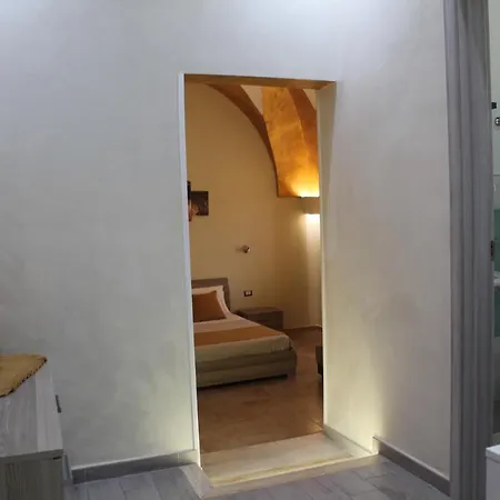 Lizia Bed & Breakfast 4*